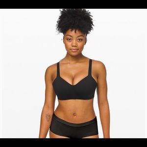 NWT Lululemon Hold True Soft Black bra